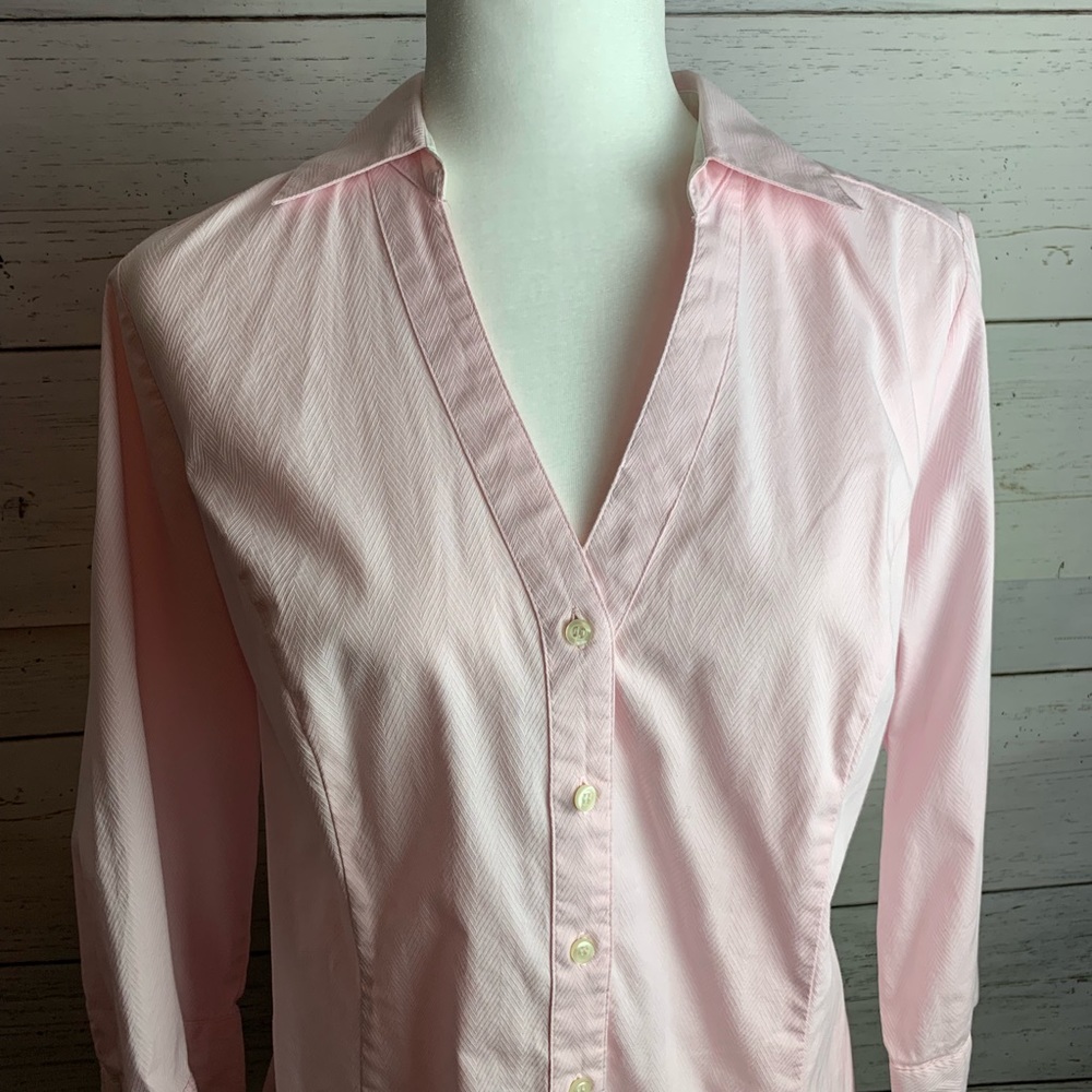 Lane Bryant Pale Pink V Neck Button Down Size 14